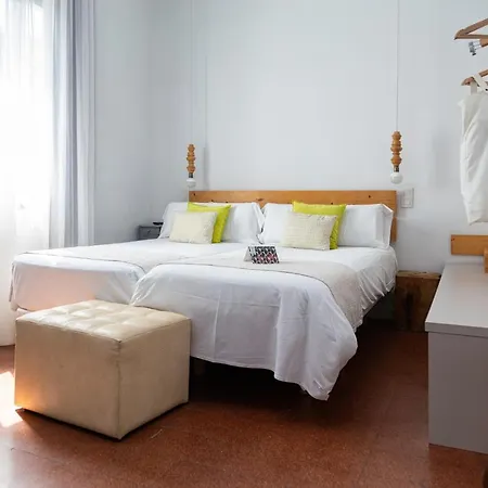 Catalina Hotel 3*