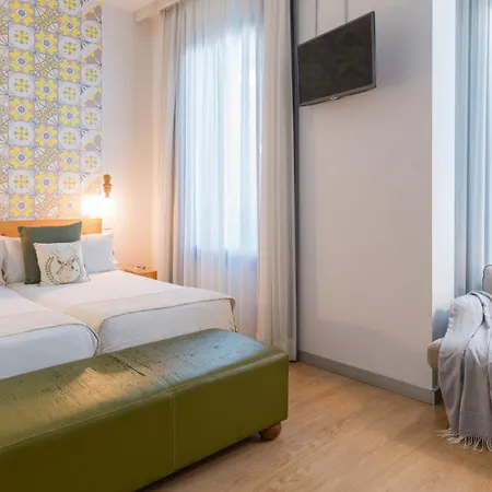 Catalina Otel