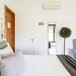 Catalina Hotel