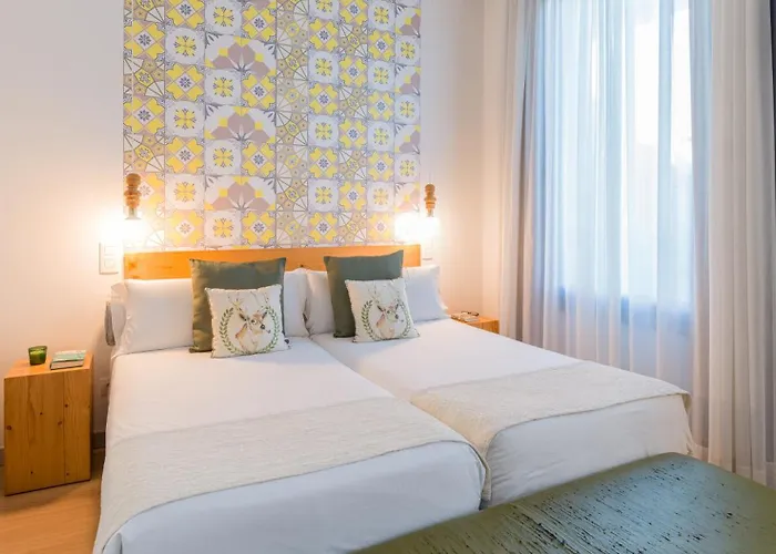 Hotel Catalina 3*
